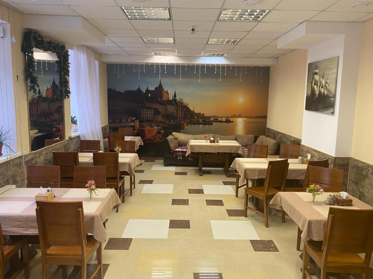 Karavella Hotel Mykolaiv Exterior photo